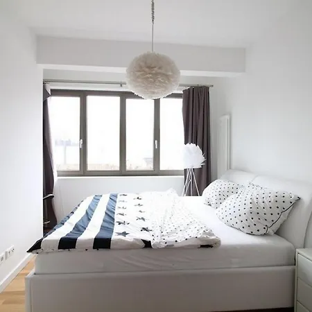 Top-class House With Garden And Outdoor Pool - What'app - 0039-3512-039-610 - For Reservations! *